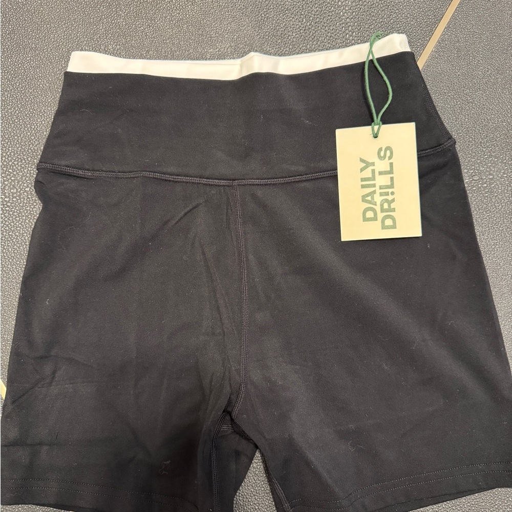 Daily Drills Women's Black Bike Shorts